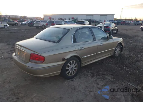 2002 Hyundai Sonata Gls/Lx from USA, damaged, VIN KMHWF35H22A509458